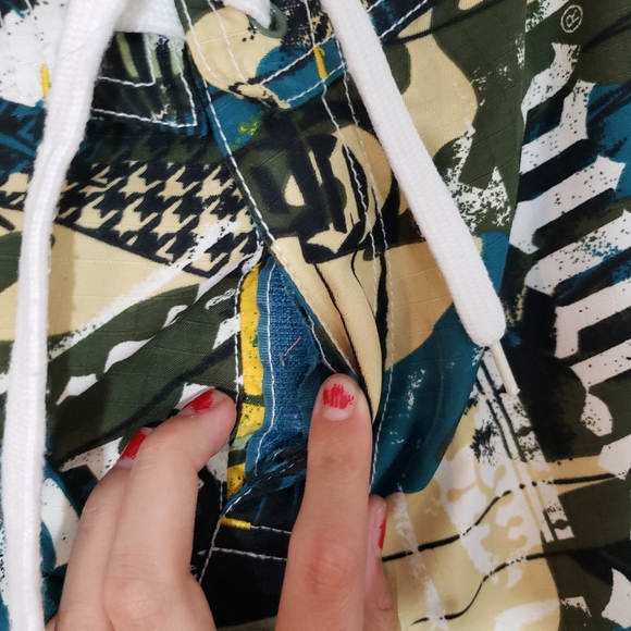 CORONA Extra MENS Shorts Surf & Turf TAN BLUE AND ARMY GREEN SWIM TRUNKS Medium - Picture 5 of 6